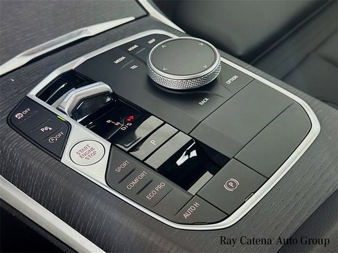 Used 2025 BMW 330i xDrive Sedan w/ Premium Package image 17