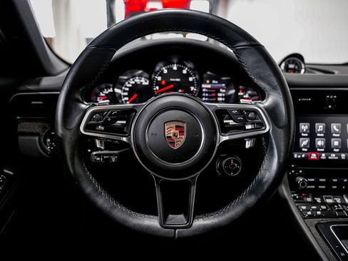 Used 2017 Porsche 911 Targa 4S AWD/4WD image 10