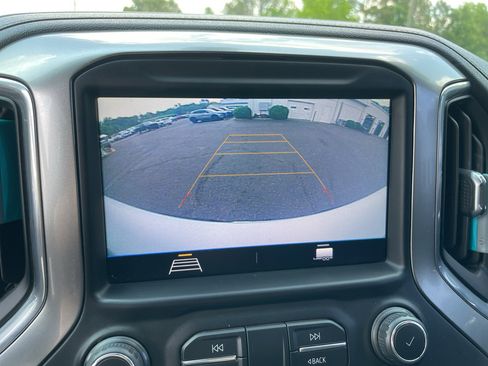 Certified 2021 Chevrolet Silverado 1500 LT AWD/4WD image 23