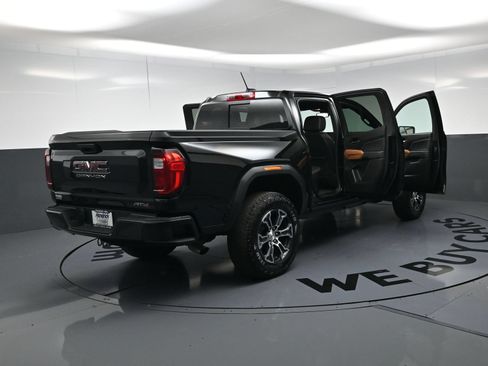 Used 2024 GMC Canyon AT4 w/ AT4 Premium Package AWD/4WD image 27