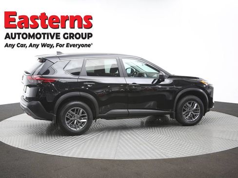Used 2023 Nissan Rogue S AWD/4WD image 44