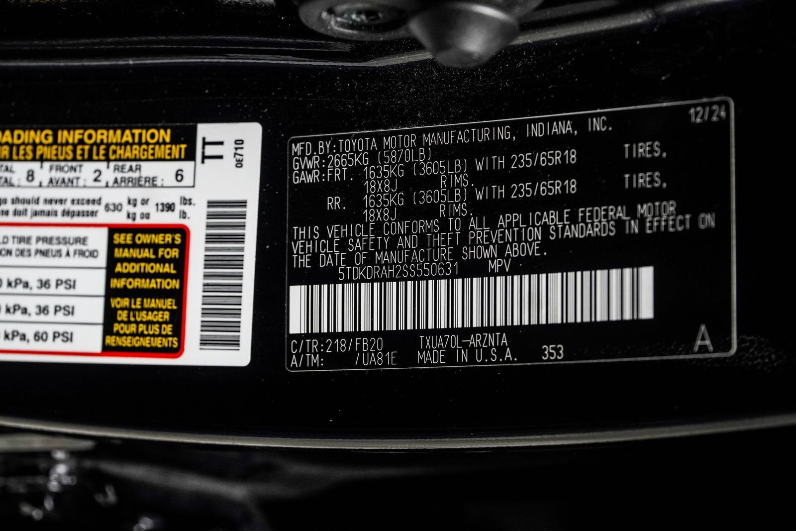 Used 2025 Toyota Highlander LE FWD image 41