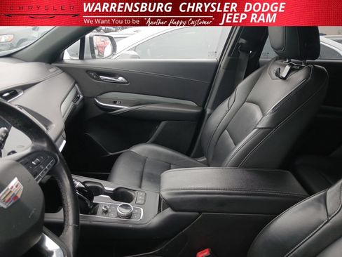 Used 2023 Cadillac XT4 Premium Luxury AWD/4WD image 12