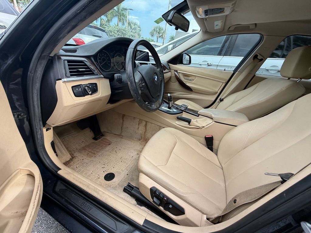 Used 2015 BMW 320i Sedan RWD image 7