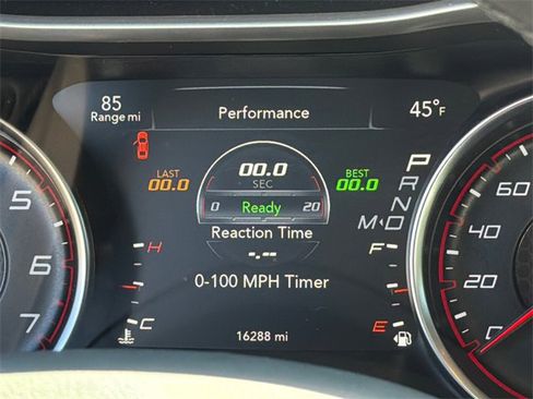 Used 2017 Dodge Charger R/T Scat Pack w/ Beats Audio Group image 31