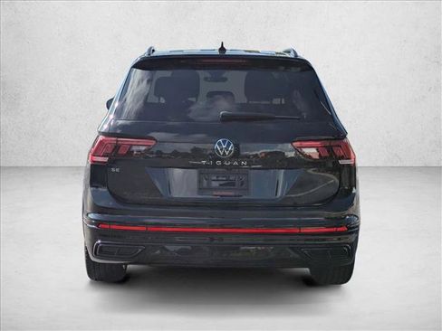 Used 2023 Volkswagen Tiguan SE R-Line image 6