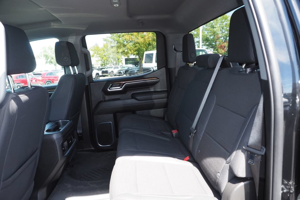 Used 2024 Chevrolet Silverado 1500 RST w/ Z71 Off-Road Package AWD/4WD image 15