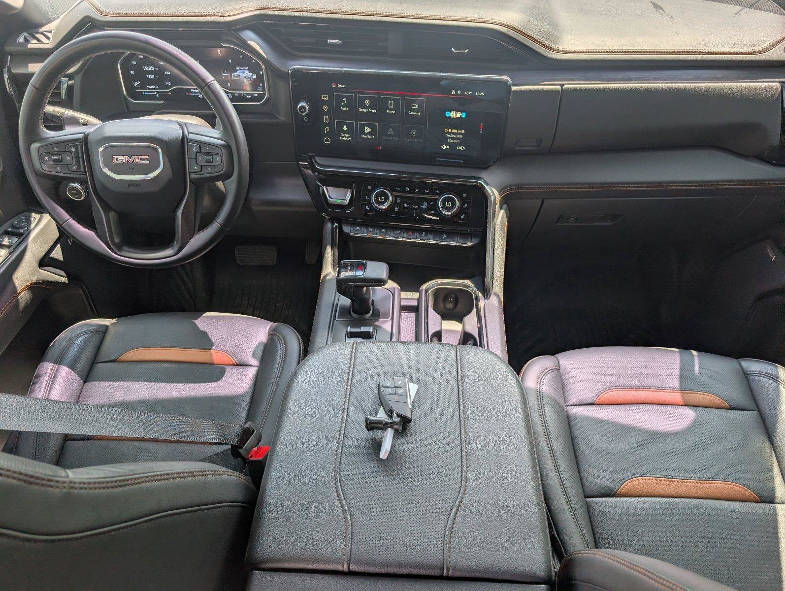 Used 2024 GMC Sierra 1500 AT4 w/ AT4 Premium Package AWD/4WD image 36