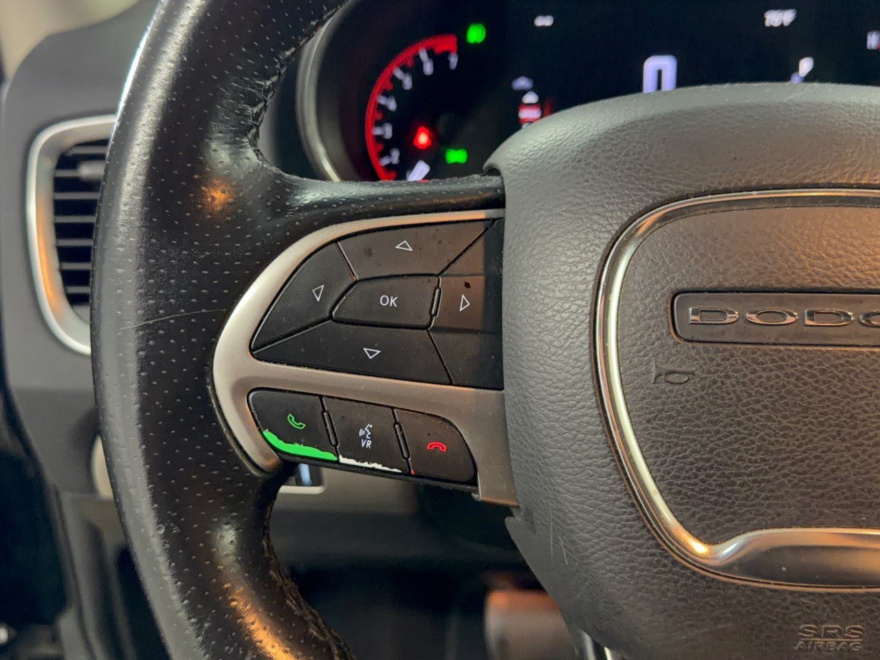Used 2020 Dodge Durango SXT w/ 3rd Row Seating Group RWD image 18