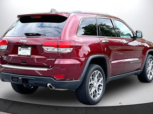 Certified 2022 Jeep Grand Cherokee Limited w/ Trailer Tow Group IV AWD/4WD image 9