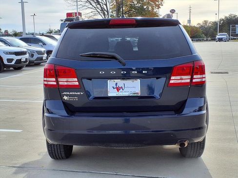 Used 2020 Dodge Journey SE w/ SE Popular Equipment Group image 7