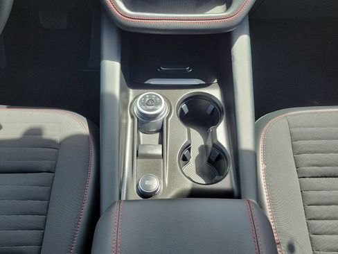 Used 2025 Ford Explorer ST-Line w/ ST-Line Street Pack image 16