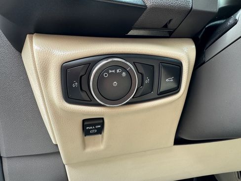 Used 2016 Lincoln MKX Reserve w/ Technology Package AWD/4WD image 13
