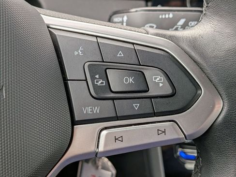 Used 2025 Volkswagen Jetta Sport FWD image 19