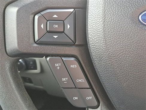 Used 2019 Ford F250 XLT w/ XLT Premium Package image 18