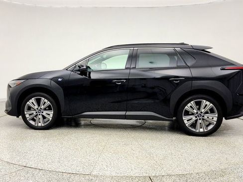 Used 2023 Subaru Solterra AWD image 8