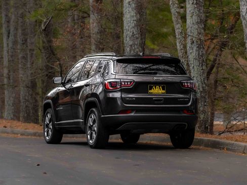 Used 2020 Jeep Compass Limited image 43