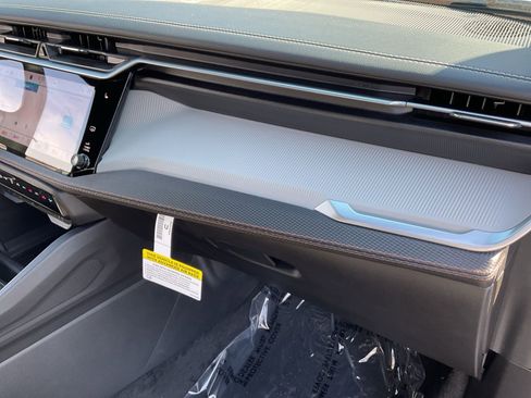 New 2026 Jeep Cherokee Limited image 16