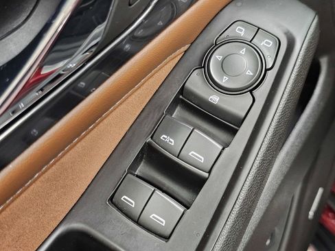 Used 2018 Chevrolet Traverse High Country w/ LPO, 'HIT The Road' Package image 35