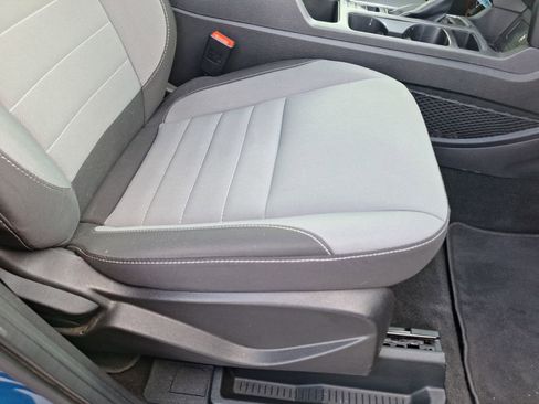 Used 2018 Ford Escape S image 33