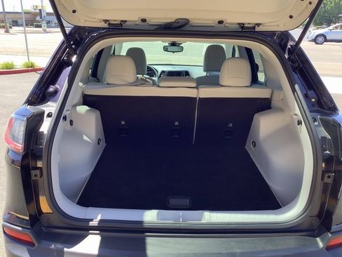 Used 2021 Jeep Cherokee Latitude Lux w/ Trailer Tow Group image 27