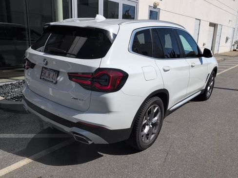Certified 2023 BMW X3 xDrive30i w/ Convenience Package image 2