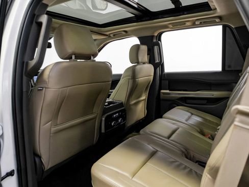 Used 2020 Ford Expedition XLT w/ Equipment Group 202A image 34