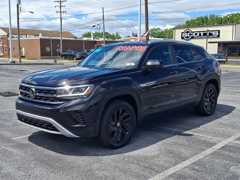 Used 2023 Volkswagen Atlas Cross Sport SE AWD/4WD image 4
