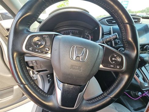 Used 2018 Honda CR-V Touring image 20