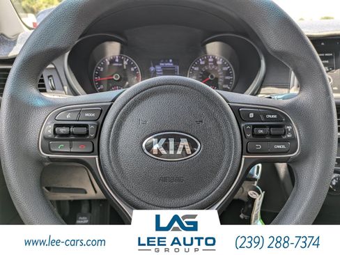 Used 2016 Kia Optima LX FWD image 20