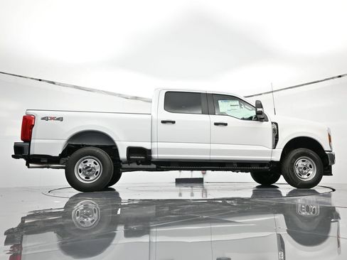 New 2026 Ford F250 XL w/ XL Chrome Package AWD/4WD image 42