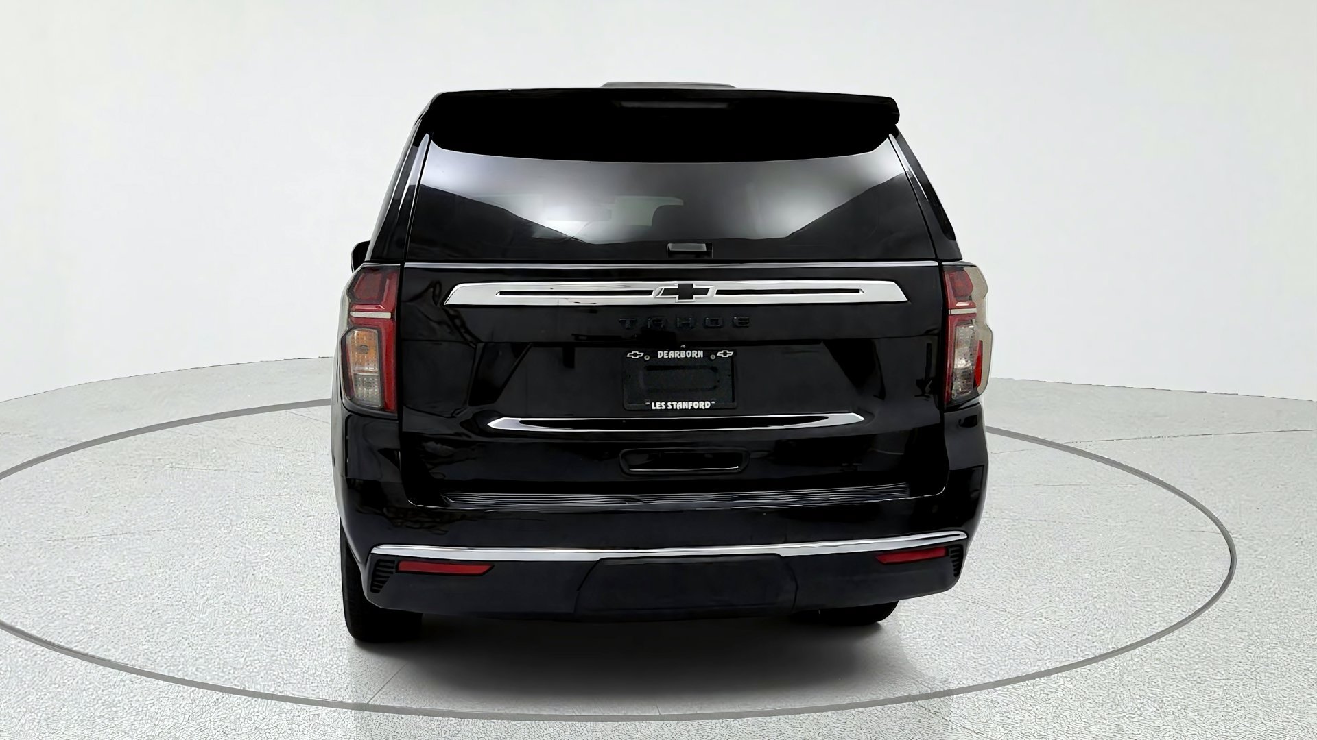 Used 2023 Chevrolet Tahoe LT w/ LT Signature Package AWD/4WD image 4