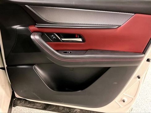 Used 2025 MAZDA CX-70 Plug-In Hybrid w/ Premium Plus image 24