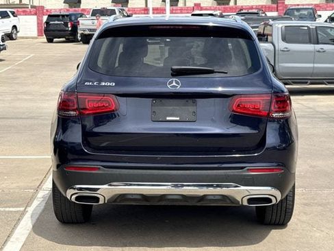Used 2021 Mercedes-Benz GLC 300 w/ Premium Package image 5