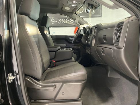 Used 2022 Chevrolet Silverado 1500 Custom Trail Boss w/ Midnight Edition image 14