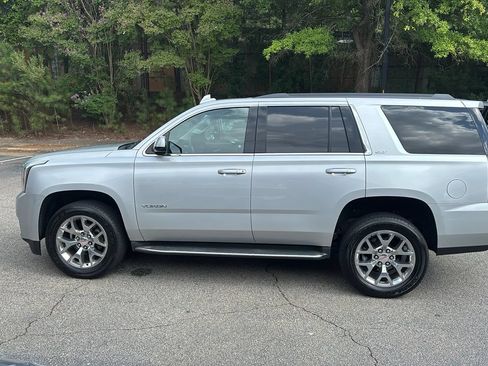 Used 2016 GMC Yukon SLT w/ Open Road Package AWD/4WD image 8