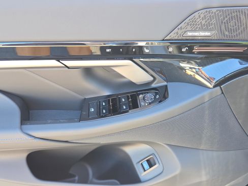 New 2026 BMW 530i w/ M Sport Package RWD image 15