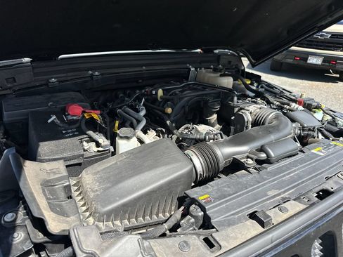 Used 2022 Jeep Wrangler Unlimited Sport AWD/4WD image 22