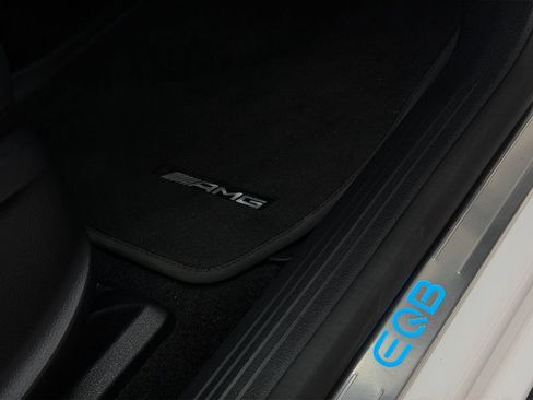 Used 2024 Mercedes-Benz EQB 250+ image 21