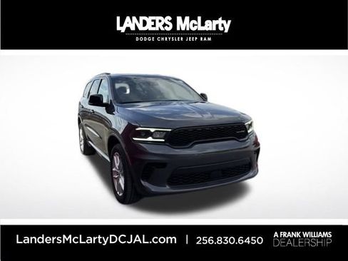 Used 2024 Dodge Durango GT image 1