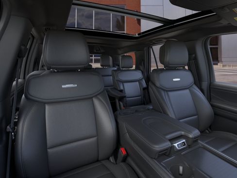 New 2026 Ford Expedition Platinum w/ Stealth Performance Package AWD/4WD image 10