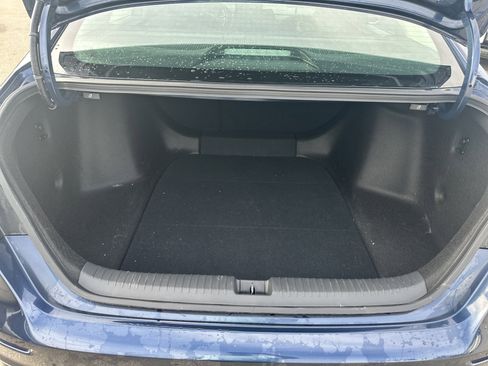 Used 2023 Honda Accord EX image 11