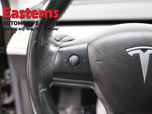 Used 2018 Tesla Model 3 Long Range image 15