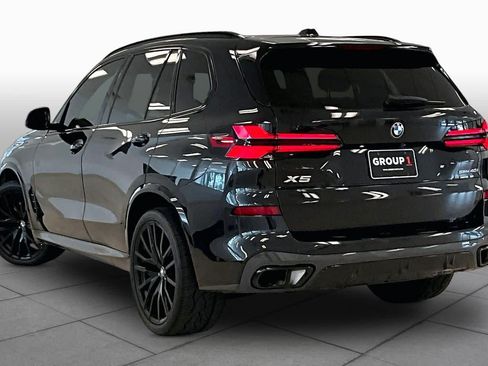 Used 2024 BMW X5 sDrive40i w/ M Sport Package RWD image 11