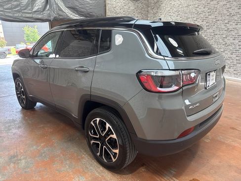 Used 2023 Jeep Compass Limited AWD/4WD image 5