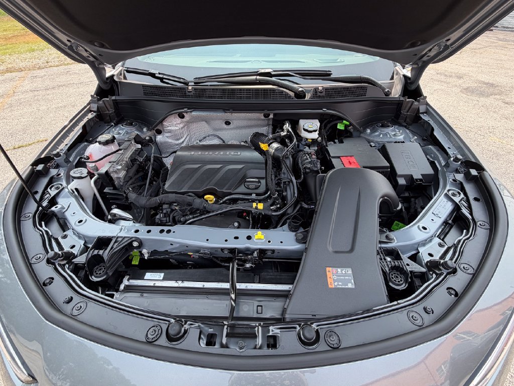 New 2026 Buick Envista Sport Touring w/ Convenience II Package FWD image 17