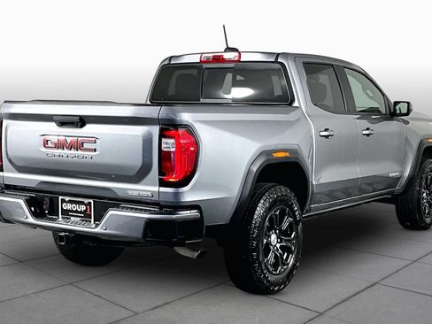 Used 2024 GMC Canyon Elevation w/ Elevation Premium Package RWD image 11