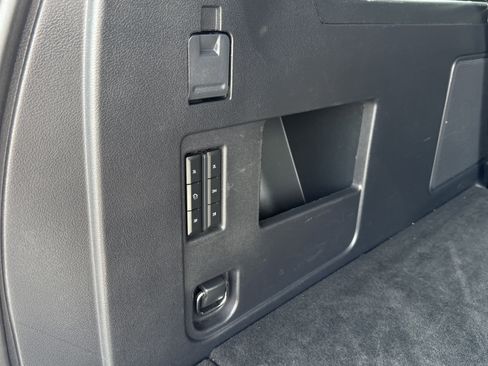 Used 2024 Lincoln Navigator L 4WD image 13