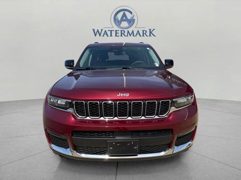 Used 2023 Jeep Grand Cherokee L Limited AWD/4WD image 8