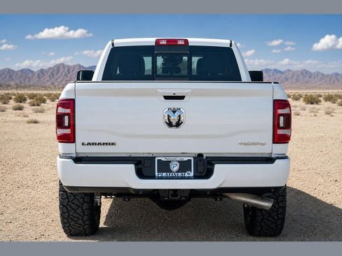 Used 2024 RAM 2500 Laramie w/ Safety Group AWD/4WD image 10